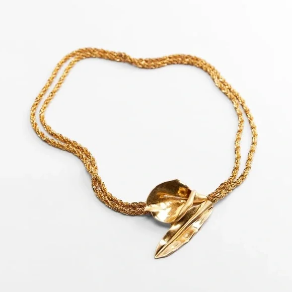 NWT Zara Metallic Belt METAL MEDALLION BELT - Golden | ZARA United States main image 4